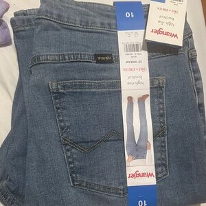 Wrangler Women's Light Blue Boot Cut Jeans